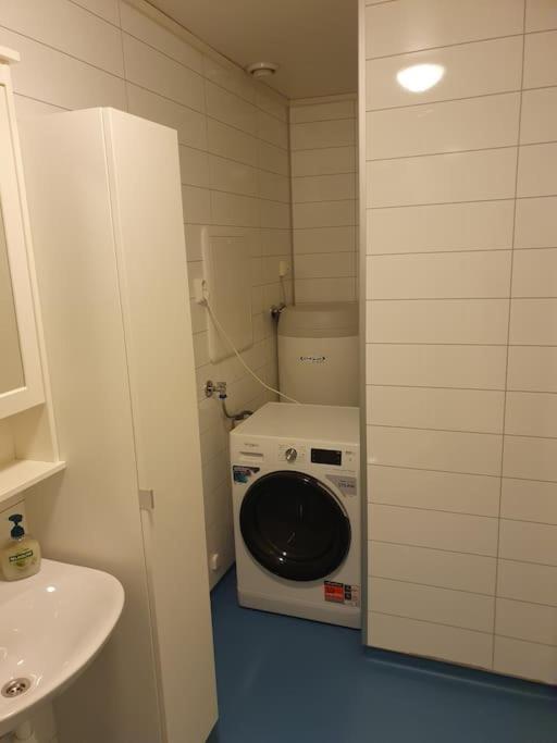 Corner With 2 Bedrooms In The Middle Of The Centre Trondheim
